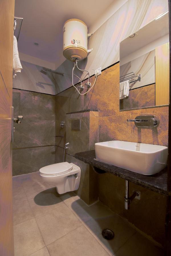 Hotel Del Inn By F9 Hotels - Near Igi Airport ニューデリー エクステリア 写真