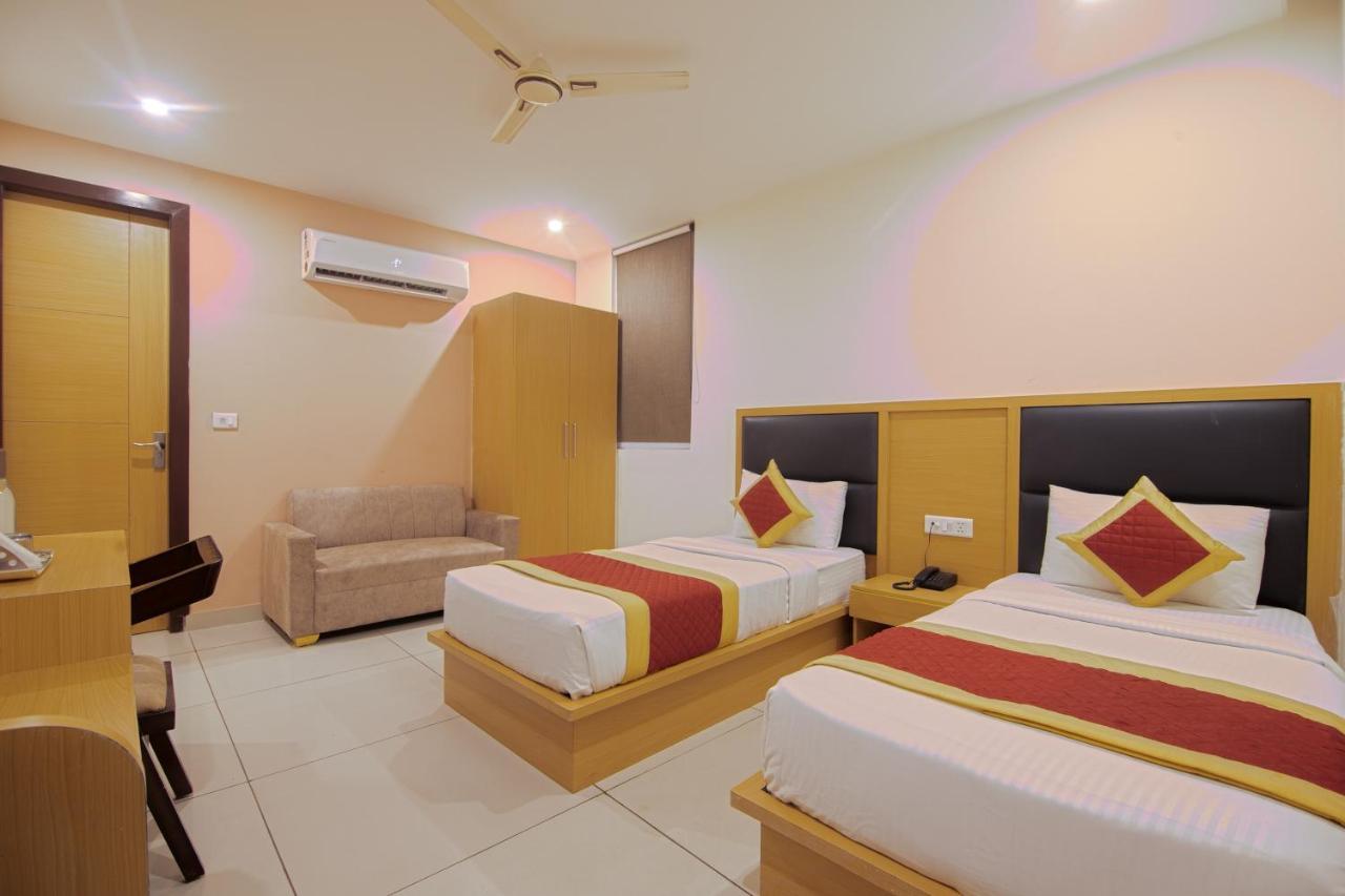 Hotel Del Inn By F9 Hotels - Near Igi Airport ニューデリー エクステリア 写真