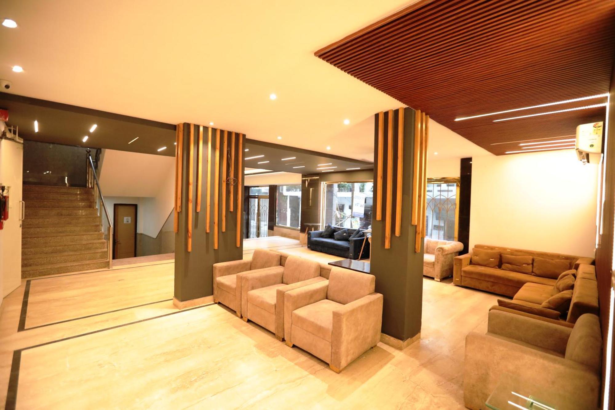 Hotel Del Inn By F9 Hotels - Near Igi Airport ニューデリー エクステリア 写真